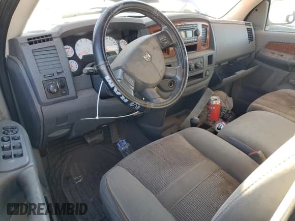 ✅ 2006 Dodge 2500 SLT • VIN: 1D7KS28D76J194122 • Лот: 85589985. Опубликован ранее на Copart с пробегом 142 022 миль. Бесплатный доступ к архиву аукционных продаж из США и подробный отчёт об истории автомобиля на DreamBid. Изображение 8.