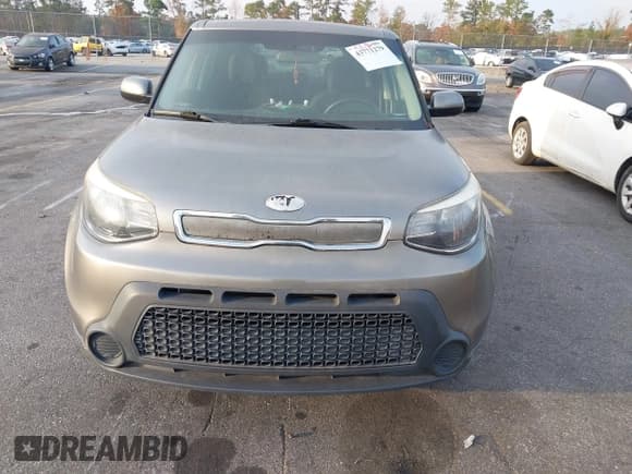 ✅ 2014 Kia Soul • VIN: KNDJN2A22E7049331 • Lot: 43771279. Listed on IAAI with 119,595 mi. Free auction sales archive from the USA and detailed vehicle history report at DreamBid. Image 6.