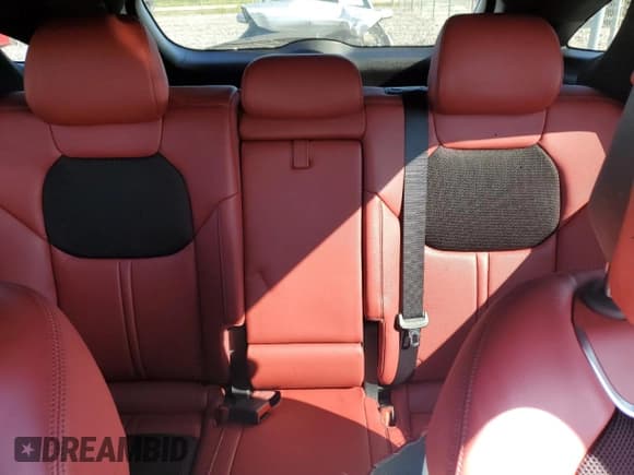 ✅ 2022 Genesis GV70 Sport • VIN: KMUMCDTC2NU028353 • Lot: 72045295. Listed on Copart with 24,106 mi. Free auction sales archive from the USA and detailed vehicle history report at DreamBid. Image 10.