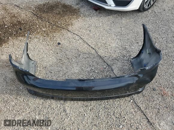 ✅ 2010 Toyota Corolla • VIN: 2T1BU4EE3AC413076 • Lot: 91642015. Listed on Copart with 142,503 mi. Free auction sales archive from the USA and detailed vehicle history report at DreamBid. Image 12.