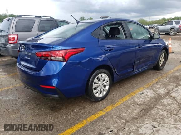 2018 Hyundai Accent SEL z VIN 3KPC24A35JE031776, wystawiony jako Copart lot #52627424 z przebiegiem 64 534 mil mil oraz Szkoda całkowita • Salvage title. Historia ofert i sprzedaży dostępna na DreamBid. Obrazek 3.