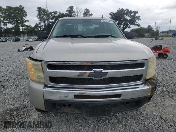 ✅ 2009 Chevrolet Silverado 1500 LS • VIN: 3GCEC13C39G116858 • Lot: 86135085. Listed on Copart with 203,297 mi. Free auction sales archive from the USA and detailed vehicle history report at DreamBid. Image 5.