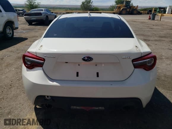 ✅ 2017 Subaru BRZ Series.Yellow • VIN: JF1ZCAC14H9600154 • Lot: 68929654. Listed on Copart with 30,306 mi. Free auction sales archive from the USA and detailed vehicle history report at DreamBid. Image 6.