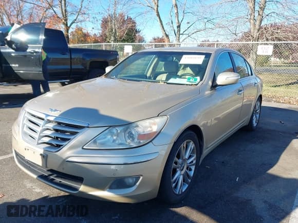 ✅ 2009 Hyundai Genesis • VIN: KMHGC46E69U026572 • Лот: 43604198. Опубликован ранее на IAAI с пробегом 287 213 миль. Бесплатный доступ к архиву аукционных продаж из США и подробный отчёт об истории автомобиля на DreamBid. Изображение 12.