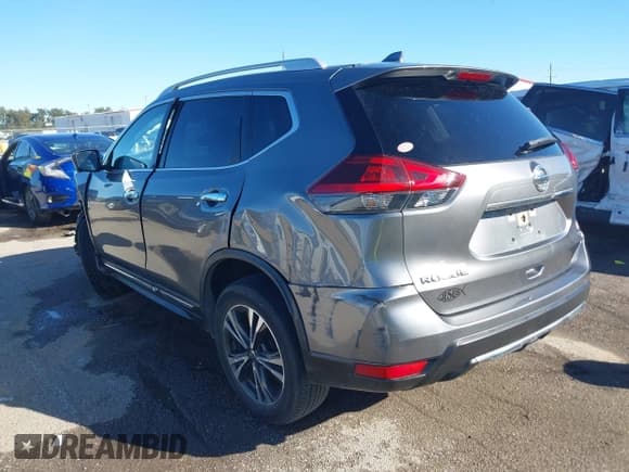 ✅ 2018 Nissan Rogue S • VIN: JN8AT2MT8JW462031 • Lot: 43613795. Listed on IAAI with 70,960 mi. Free auction sales archive from the USA and detailed vehicle history report at DreamBid. Image 3.