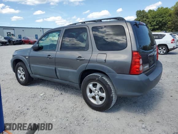 ✅ 2006 Mazda Tribute i • VIN: 4F2YZ02ZX6KM01170 • Lot: 70538445. Listed on Copart with 227,648 mi. Free auction sales archive from the USA and detailed vehicle history report at DreamBid. Image 2.