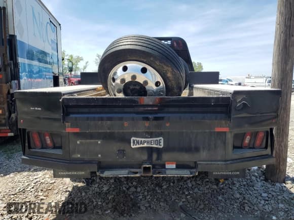 ✅ 2022 Chevrolet Silverado 1500 • VIN: 1HTKJPVM0NH686255 • Лот: 49403575. Опубликован ранее на Copart с пробегом 44 991 миль. Бесплатный доступ к архиву аукционных продаж из США и подробный отчёт об истории автомобиля на DreamBid. Изображение 6.