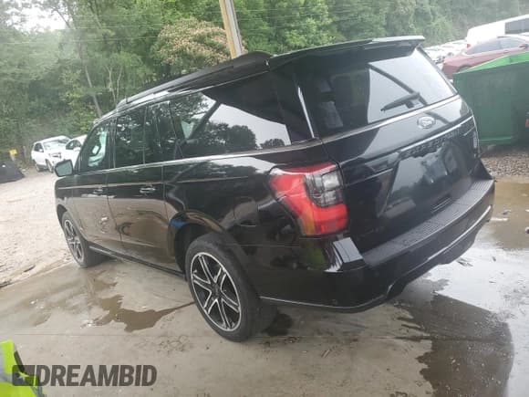 ✅ 2019 Ford Expedition Max Limited • VIN: 1FMJK1KT3KEA53692 • Lot: 60821085. Wystawiony na Copart z przebiegiem 136 624 mil. Bezpłatny archiwum sprzedaży aukcyjnych z USA i szczegółowy raport historii pojazdu na DreamBid. Zdjęcie 2.