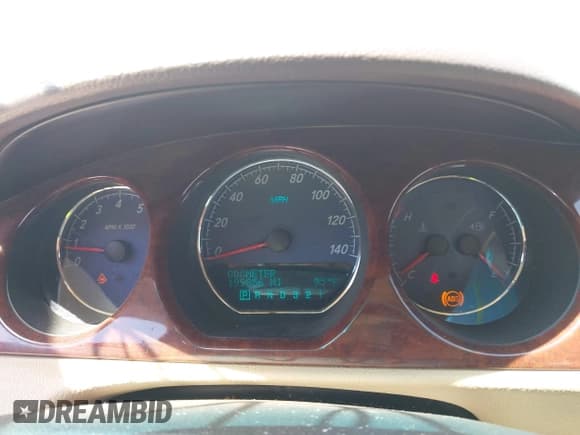 ✅ 2008 Buick Lucerne CXS • VIN: 1G4HE57Y68U107650 • Lot: 42707062. Listed on IAAI with 199,856 mi. Free auction sales archive from the USA and detailed vehicle history report at DreamBid. Image 7.