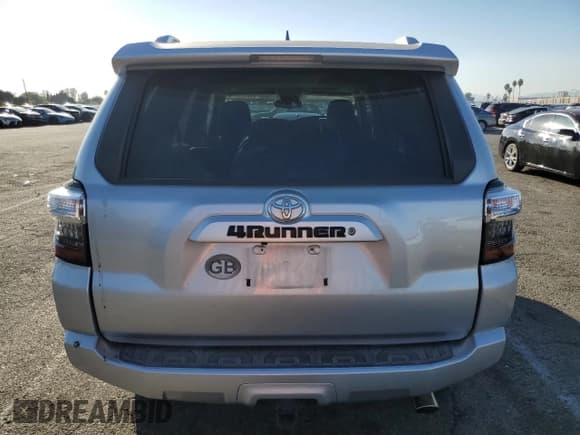 ✅ 2016 Toyota 4Runner SR5 Premium • VIN: JTEBU5JR2G5400738 • Lot: 90284945. Listed on Copart with 59,800 mi. Free auction sales archive from the USA and detailed vehicle history report at DreamBid. Image 6.