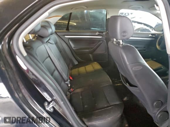 ✅ 2005 Volkswagen Jetta 2.5L • VIN: 3VWSG71K15M615252 • Lot: 95923875. Wystawiony na Copart z przebiegiem 116 120 mil. Bezpłatny archiwum sprzedaży aukcyjnych z USA i szczegółowy raport historii pojazdu na DreamBid. Zdjęcie 10.