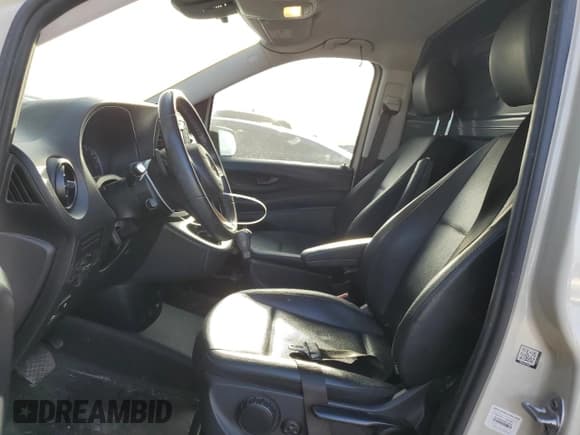 ✅ 2019 Mercedes-Benz Metris Cargo • VIN: WD3PG2EA8K3606035 • Lot: 53340825. Listed on Copart with 58,800 mi. Free auction sales archive from the USA and detailed vehicle history report at DreamBid. Image 7.