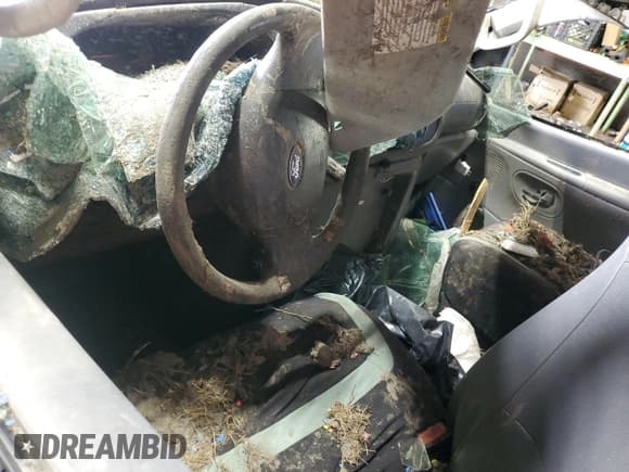 ✅ 2006 Ford Econoline Cargo • VIN: 1FTNE24W76HA42676 • Lot: 63649375. Listed on Copart with Not provided. Free auction sales archive from the USA and detailed vehicle history report at DreamBid. Image 8.