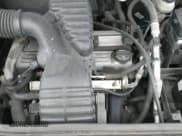 ✅ 2006 Saturn VUE • VIN: 5GZCZ33D66S835888 • Lot: 41513629. Wystawiony na IAAI z przebiegiem 171 887 mil. Bezpłatny archiwum sprzedaży aukcyjnych z USA i szczegółowy raport historii pojazdu na DreamBid. Zdjęcie 19.