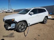 ✅ 2019 Jeep Cherokee Overland • VIN: 1C4PJMJNXKD142672 • Lot: 90723995. Listed on Copart with 85,288 mi. Free auction sales archive from the USA and detailed vehicle history report at DreamBid. Image 1.