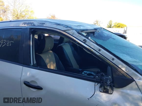 ✅ 2025 Nissan Rogue S • VIN: 5N1BT3ABXSC774271 • Лот: 43629385. Опубликован ранее на IAAI с пробегом 16 232 миль. Бесплатный доступ к архиву аукционных продаж из США и подробный отчёт об истории автомобиля на DreamBid. Изображение 15.