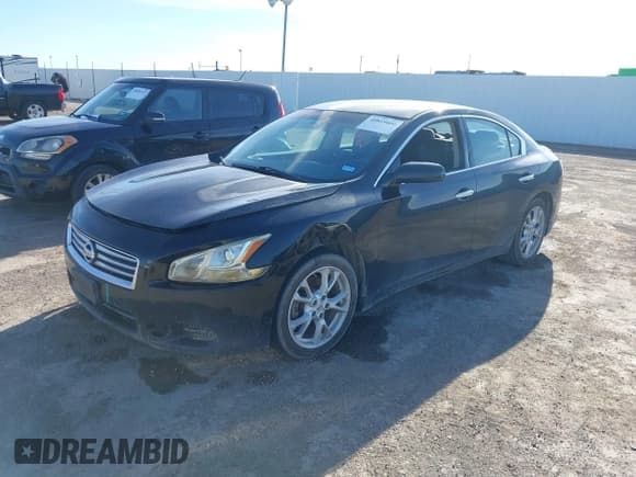 ✅ 2012 Nissan Maxima SV • VIN: 1N4AA5AP1CC865594 • Lot: 40819806. Listed on IAAI with 225,464 mi. Free auction sales archive from the USA and detailed vehicle history report at DreamBid. Image 2.