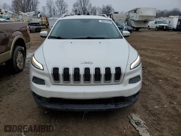 ✅ 2017 Jeep Cherokee Latitude • VIN: 1C4PJMCB6HW536928 • Lot: 92514315. Wystawiony na Copart z przebiegiem 211 612 mil. Bezpłatny archiwum sprzedaży aukcyjnych z USA i szczegółowy raport historii pojazdu na DreamBid. Zdjęcie 5.