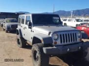 ✅ 2013 Jeep Wrangler Unlimited Sport • VIN: 1C4HJWDG3DL553935 • Lot: 93301395. Wystawiony na Copart z przebiegiem 109 573 mil. Bezpłatny archiwum sprzedaży aukcyjnych z USA i szczegółowy raport historii pojazdu na DreamBid. Zdjęcie 14.