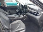 ✅ 2024 Toyota Highlander Hybrid XLE • VIN: 5TDKBRCH3RS638732 • Lot: 42737267. Wystawiony na IAAI z przebiegiem 10 356 mil. Bezpłatny archiwum sprzedaży aukcyjnych z USA i szczegółowy raport historii pojazdu na DreamBid. Zdjęcie 5.