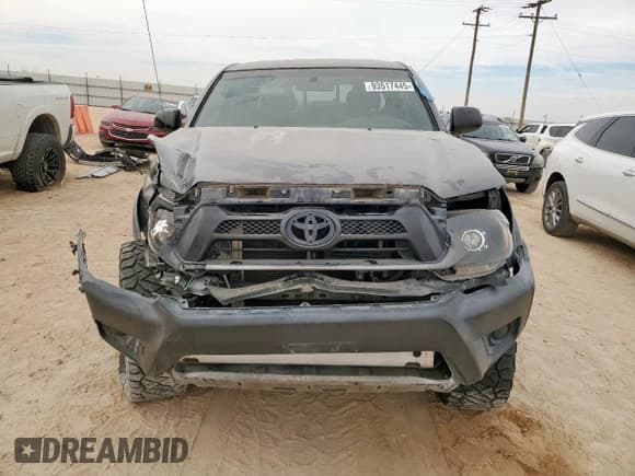 ✅ 2014 Toyota Tacoma • VIN: 5TFLU4EN4EX090247 • Lot: 93517445. Listed on Copart with Not provided. Free auction sales archive from the USA and detailed vehicle history report at DreamBid. Image 5.