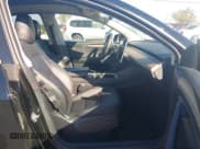 ✅ 2024 Tesla Model Y Long Range • VIN: 7SAYGDEE3RF983817 • Lot: 43496471. Wystawiony na IAAI z przebiegiem 161 377 mil. Bezpłatny archiwum sprzedaży aukcyjnych z USA i szczegółowy raport historii pojazdu na DreamBid. Zdjęcie 5.