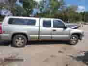 2001 Chevrolet Silverado 1500 LS с VIN 1GCEK19T31E130989, выставлен на аукционе IAAI как лот 43288923 с пробегом 302 694 миль миль и . История ставок и продаж доступна на DreamBid. Изображение 13.