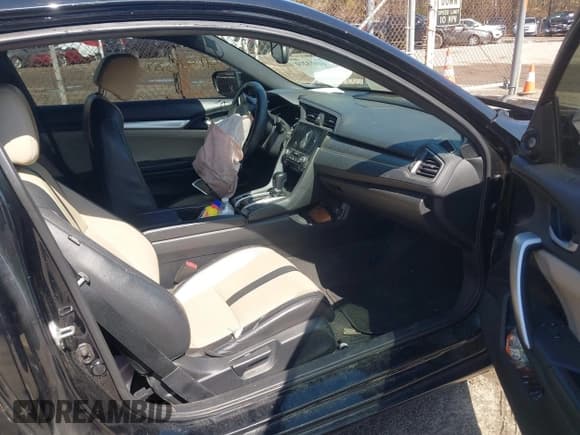 ✅ 2016 Honda Civic EX-L • VIN: 2HGFC3B77GH353520 • Лот: 41913210. Опубликован ранее на IAAI с пробегом 129 784 миль. Бесплатный доступ к архиву аукционных продаж из США и подробный отчёт об истории автомобиля на DreamBid. Изображение 5.