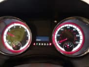 ✅ 2014 Dodge Grand Caravan SXT • VIN: 2C4RDGCG2ER105598 • Lot: 42648383. Listed on IAAI with 103,238 mi. Free auction sales archive from the USA and detailed vehicle history report at DreamBid. Image 7.