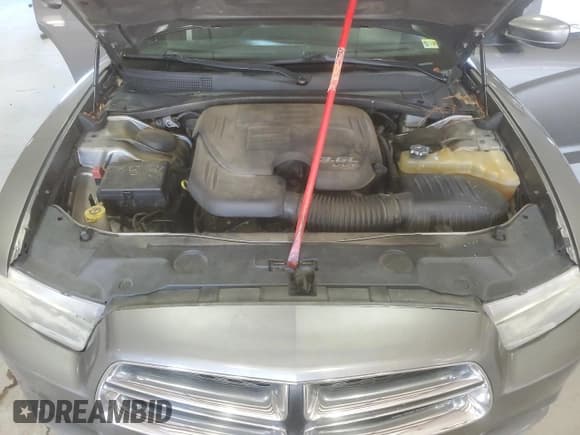 ✅ 2011 Dodge Charger Rallye • VIN: 2B3CL3CG7BH597355 • Лот: 70830125. Опубликован ранее на Copart с пробегом 196 196 миль. Бесплатный доступ к архиву аукционных продаж из США и подробный отчёт об истории автомобиля на DreamBid. Изображение 11.