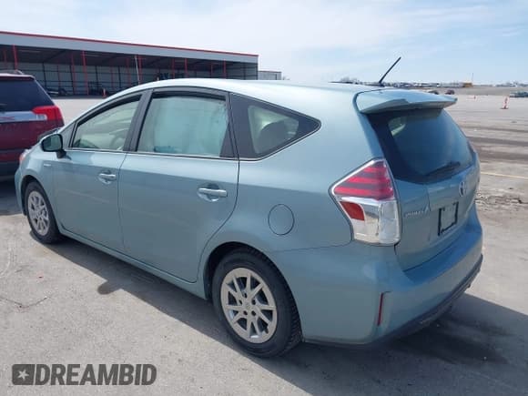 ✅ 2017 Toyota Prius Two • VIN: JTDZN3EU3HJ073987 • Lot: 41962458. Listed on IAAI with 84,464 mi. Free auction sales archive from the USA and detailed vehicle history report at DreamBid. Image 3.