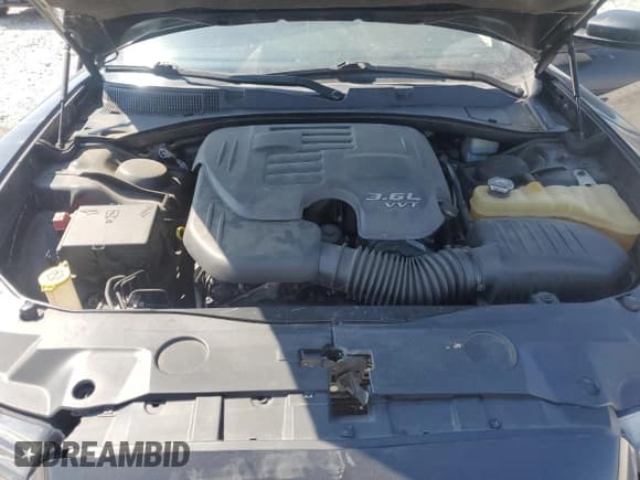 ✅ 2011 Dodge Charger Rallye • VIN: 2B3CL3CG0BH503591 • Лот: 65943165. Опубликован ранее на Copart с пробегом 156 700 миль. Бесплатный доступ к архиву аукционных продаж из США и подробный отчёт об истории автомобиля на DreamBid. Изображение 11.