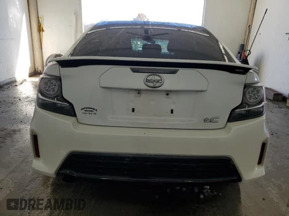 ✅ 2015 Scion tC • VIN: JTKJF5C7XF3092033 • Lot: 92605915. Wystawiony na Copart z przebiegiem 254 385 mil. Bezpłatny archiwum sprzedaży aukcyjnych z USA i szczegółowy raport historii pojazdu na DreamBid. Zdjęcie 6.