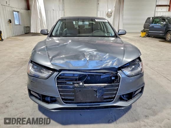 ✅ 2015 Audi A4 Premium • VIN: WAUBFAFL5FN028156 • Lot: 93909235. Wystawiony na Copart z przebiegiem 106 042 mil. Bezpłatny archiwum sprzedaży aukcyjnych z USA i szczegółowy raport historii pojazdu na DreamBid. Zdjęcie 5.