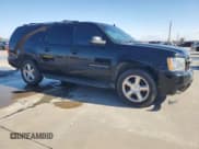 ✅ 2007 Chevrolet Suburban LT • VIN: 3GNFC16007G143462 • Lot: 84849234. Wystawiony na Copart z przebiegiem 239 991 mil. Bezpłatny archiwum sprzedaży aukcyjnych z USA i szczegółowy raport historii pojazdu na DreamBid. Zdjęcie 4.