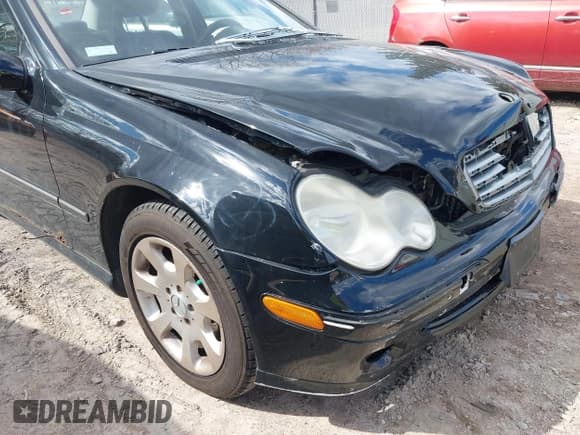 ✅ 2006 Mercedes-Benz C 280 Luxury • VIN: WDBRF92H06F772788 • Lot: 41841034. Wystawiony na IAAI z przebiegiem 167 479 mil. Bezpłatny archiwum sprzedaży aukcyjnych z USA i szczegółowy raport historii pojazdu na DreamBid. Zdjęcie 14.