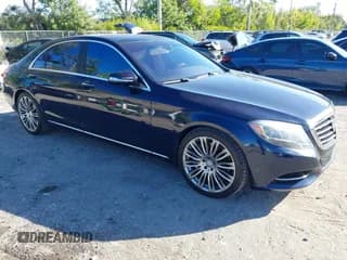 ✅ 2015 Mercedes-Benz S 550 • VIN: WDDUG8CB7FA088112 • Лот: 43690312. Опубликован ранее на IAAI с пробегом 63 437 миль. Бесплатный доступ к архиву аукционных продаж из США и подробный отчёт об истории автомобиля на DreamBid. Изображение 1.