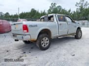 ✅ 2018 Ram 2500 Laramie • VIN: 3C6UR5FLXJG420990 • Lot: 42069972. Listed on IAAI with Not provided. Free auction sales archive from the USA and detailed vehicle history report at DreamBid. Image 4.