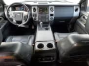 ✅ 2015 Ford Expedition Max Limited • VIN: 1FMJK2AT3FEF36855 • Lot: 81139015. Wystawiony na Copart z przebiegiem 155 896 mil. Bezpłatny archiwum sprzedaży aukcyjnych z USA i szczegółowy raport historii pojazdu na DreamBid. Zdjęcie 8.