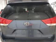 ✅ 2014 Toyota Sienna XLE • VIN: 5TDYK3DCXES516227 • Lot: 42676534. Listed on IAAI with 76,522 mi. Free auction sales archive from the USA and detailed vehicle history report at DreamBid. Image 16.