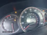 ✅ 2017 Honda Accord EX-L • VIN: 1HGCT2B8XHA005068 • Lot: 40787498. Wystawiony na IAAI z przebiegiem 116 984 mil. Bezpłatny archiwum sprzedaży aukcyjnych z USA i szczegółowy raport historii pojazdu na DreamBid. Zdjęcie 15.