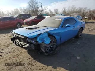 ✅ 2018 Dodge Challenger R/T Scat Pack • VIN: 2C3CDZFJ3JH305225 • Lot: 81136193. Wystawiony na Copart z przebiegiem 26 049 mil. Bezpłatny archiwum sprzedaży aukcyjnych z USA i szczegółowy raport historii pojazdu na DreamBid. Zdjęcie 1.