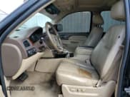 ✅ 2013 Chevrolet Suburban LT • VIN: 1GNSKJE76DR318499 • Lot: 71840624. Wystawiony na Copart z przebiegiem 191 050 mil. Bezpłatny archiwum sprzedaży aukcyjnych z USA i szczegółowy raport historii pojazdu na DreamBid. Zdjęcie 7.