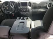 ✅ 2022 Chevrolet Silverado 2500HD LT • VIN: 1GC1YNEY2NF342112 • Lot: 92041275. Wystawiony na Copart z przebiegiem 61 076 mil. Bezpłatny archiwum sprzedaży aukcyjnych z USA i szczegółowy raport historii pojazdu na DreamBid. Zdjęcie 8.