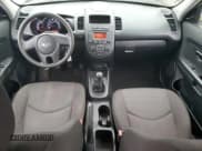 ✅ 2012 Kia Soul • VIN: KNDJT2A5XC7419812 • Lot: 90422315. Listed on Copart with 134,968 mi. Free auction sales archive from the USA and detailed vehicle history report at DreamBid. Image 8.