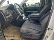 ✅ 2016 Toyota Tundra SR5 • VIN: 5TFEM5F14GX096384 • Лот: 69471265. Опубликован ранее на Copart с пробегом 191 212 миль. Бесплатный доступ к архиву аукционных продаж из США и подробный отчёт об истории автомобиля на DreamBid. Изображение 7.