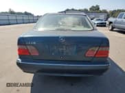 ✅ 2001 Mercedes-Benz E 320 • VIN: WDBJF65J71B191394 • Лот: 84199485. Опубликован ранее на Copart с пробегом Не указан. Бесплатный доступ к архиву аукционных продаж из США и подробный отчёт об истории автомобиля на DreamBid. Изображение 6.