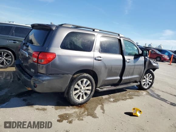 ✅ 2014 Toyota Sequoia Limited • VIN: 5TDKY5G1XES053757 • Лот: 83827324. Опубликован ранее на Copart с пробегом Не указан. Бесплатный доступ к архиву аукционных продаж из США и подробный отчёт об истории автомобиля на DreamBid. Изображение 3.