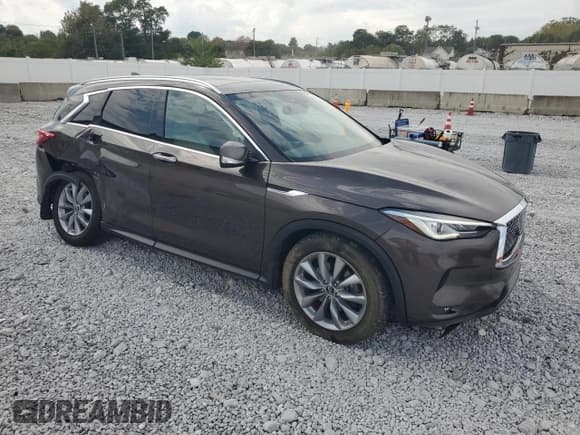 ✅ 2019 Infiniti QX50 Luxe • VIN: 3PCAJ5M38KF144161 • Lot: 81736465. Wystawiony na Copart z przebiegiem 44 949 mil. Bezpłatny archiwum sprzedaży aukcyjnych z USA i szczegółowy raport historii pojazdu na DreamBid. Zdjęcie 4.