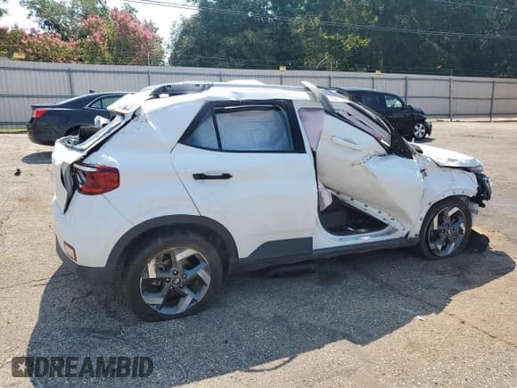 ✅ 2023 Hyundai Venue SEL • VIN: KMHRC8A34PU235733 • Lot: 65584124. Listed on Copart with 22,913 mi. Free auction sales archive from the USA and detailed vehicle history report at DreamBid. Image 3.